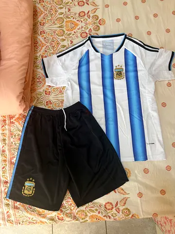 Argentina football kit (jersey + shorts) - size Small, Brand New