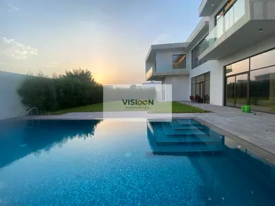 Luxury l Prime location l pool