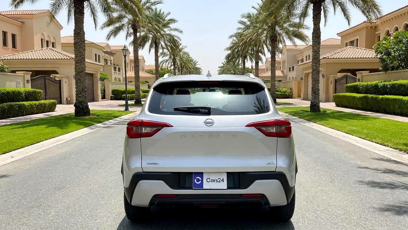 نيسان ماغنيت 2025