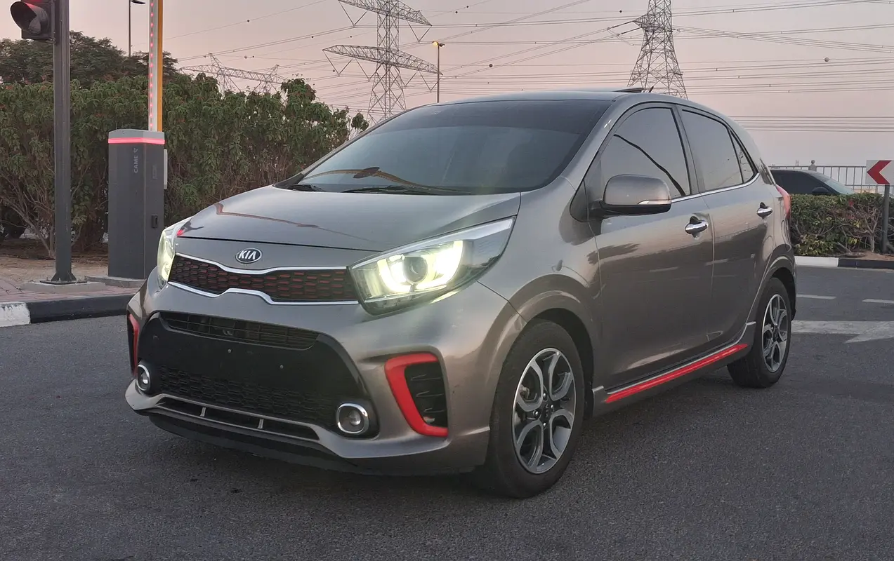 Kia Picanto 2020 — photo 1 of 19