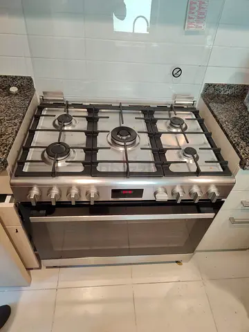 Bosch burner gas cooker 90by60 cm