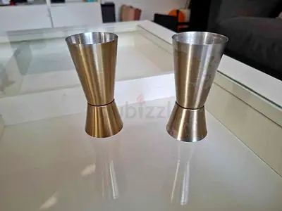 Syrup measuring cups