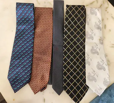 Mens Ties — Mixed Patterns, Good Condition 28 Nos