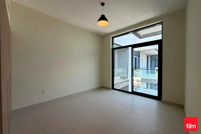 Kitchen Appliances I Marina View I High Floor