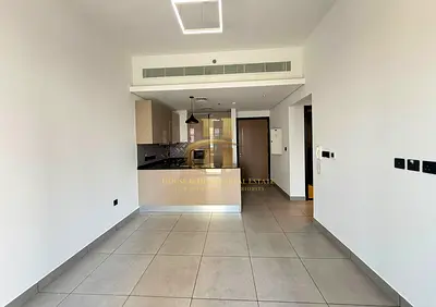 2 Bed + Study | High Floor | Fitted Kitchen