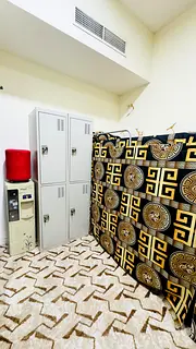 Exacutive bachelore male bed space