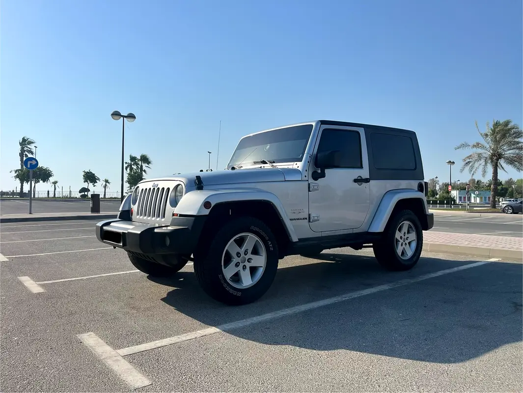 Jeep Wrangler 2009 — photo 1 of 13