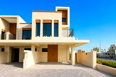 Corner End | Opposite Lagoon | Available
