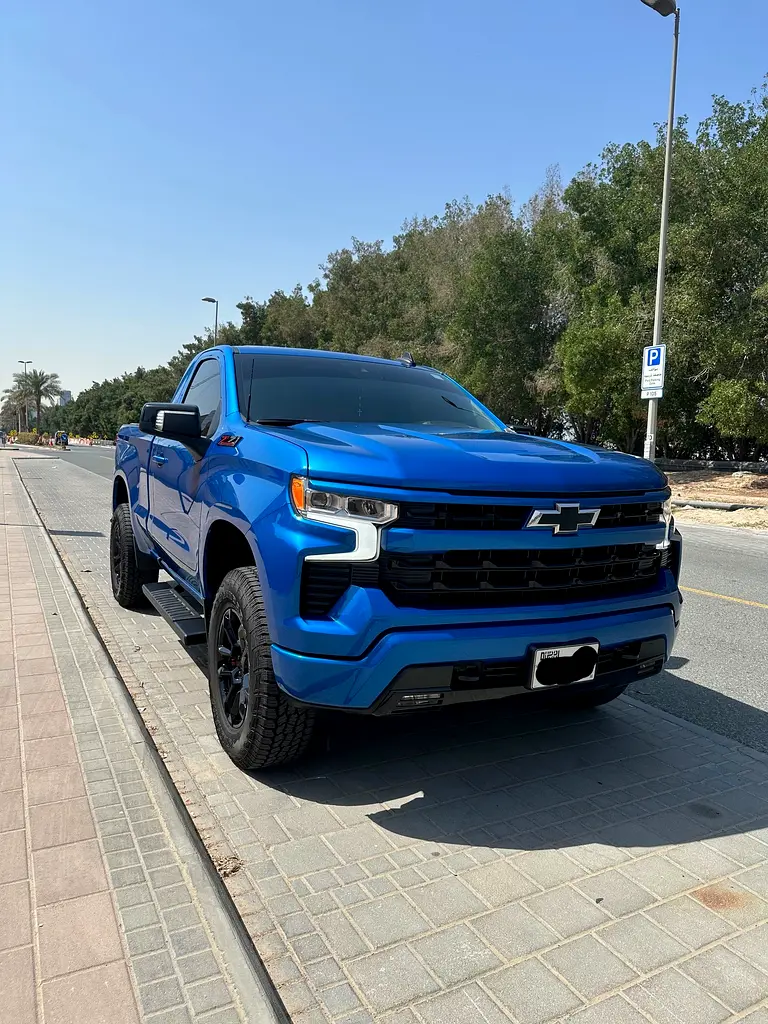 Chevrolet Silverado 1500 2022 — photo 1 of 15
