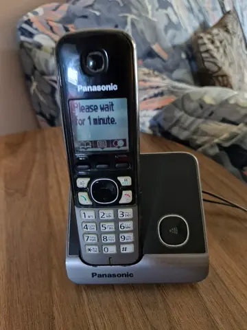 Panasonic KX-TG6711 DECT cordless telephone.