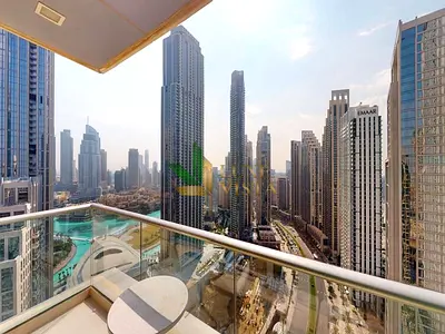 Upgraded | Furnished | Vacant | Fountain View