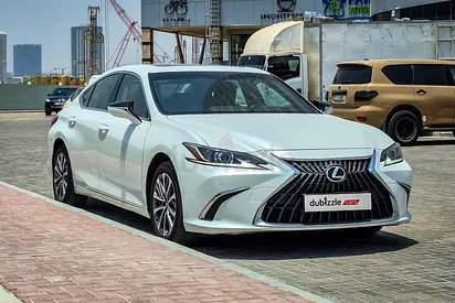 AED 1049/month | 2023 Lexus ES-Series ES 300h Premier | GCC Specs | Ref#479191