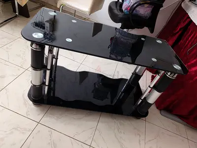 Black glass TV stand for free