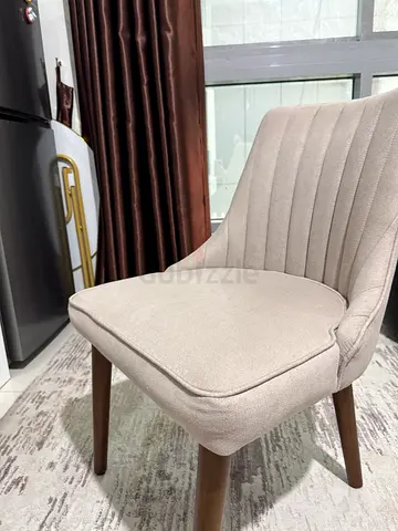 Beige Upholstered Dining/Accent Chair with Wooden Legs - Good Condition