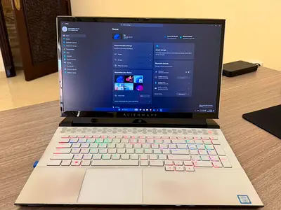 Alienware m17 R2  Laptop URGENT SALE | i7-9750H | RTX 2060 | 16GB RAM | 1TB SSD | 144Hz