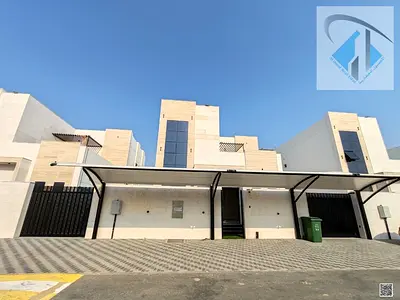 فيلا للإيجار 4 غرف نوم مع رووف وخزائن حائط