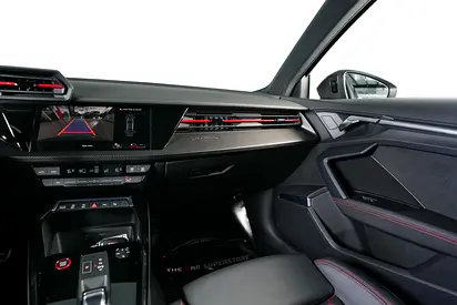 صورة 11 لـ 2022 AUDI RS3