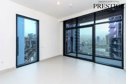 Agent on Site | Brand New | Modern Studio | Vacant