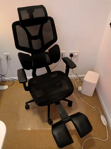 Hbada E3 - Ergonomic Mesh Office Chair with Headrest and Footrest - Need back repair