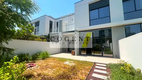 Well maintained | Bright and Spacious | Available Immediately