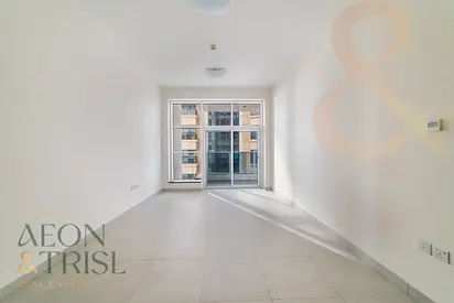 Spacious layout | Higher Floor | Ready To Move
