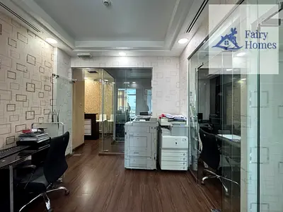Unfurnished Office Park Lane tower close to metro