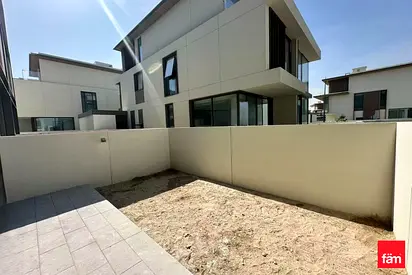 Brand New Spacious Lift Layout