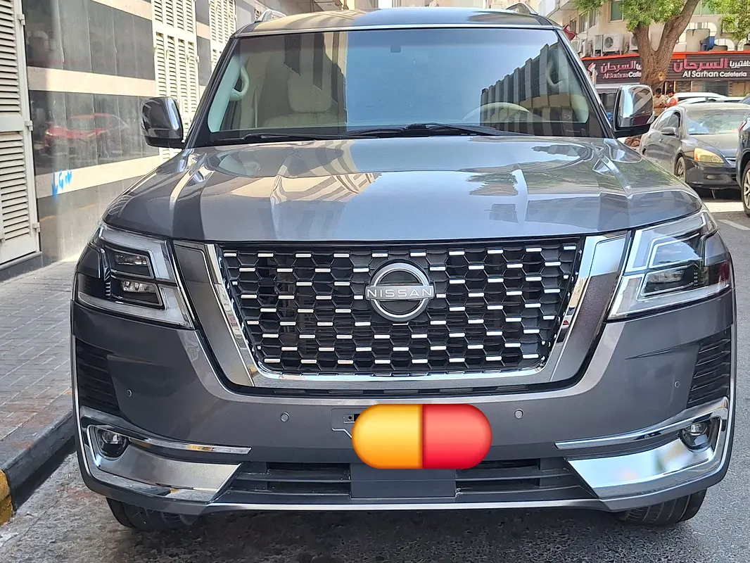 Nissan Patrol 2014 — photo 1 of 16
