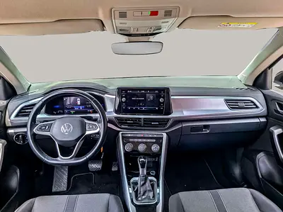 صورة 8 لـ 2022 Volkswagen T-ROC
