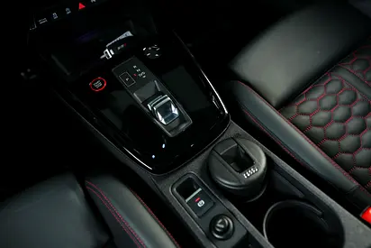 صورة 15 لـ 2022 AUDI RS3