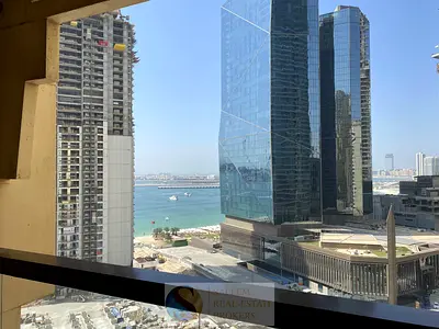 شقة مفروشة (غرفتي نوم وصالة) للإيجار في "بحر" - جميرا بيتش ريزيدنس (JBR) | إطلالة جزئية على البحر