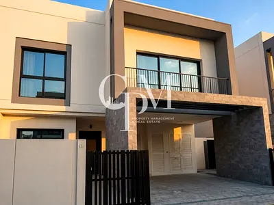 Luxury Family Townhouse | Generous Spaces | Move-In Ready