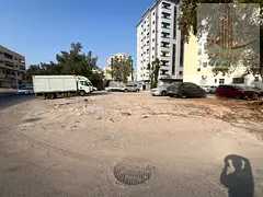 A dream land for investors... Corner plot on two streets and a service road, directly from the owner