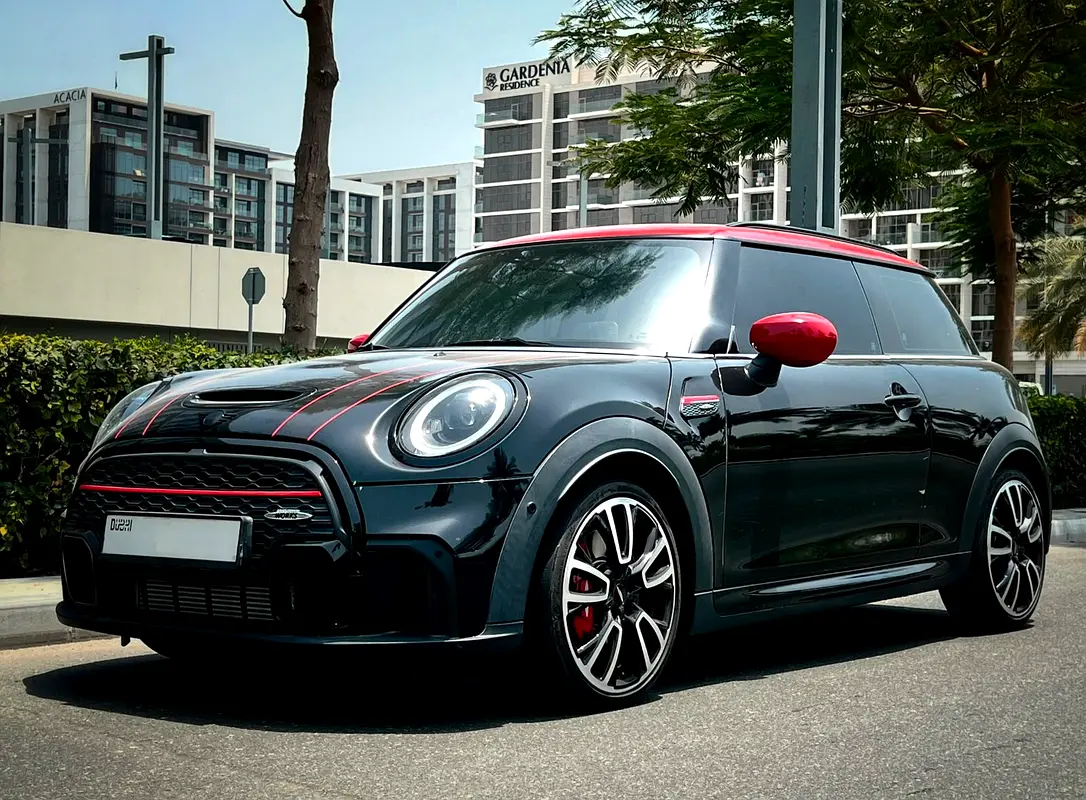 MINI Cooper 2024 — photo 1 of 11