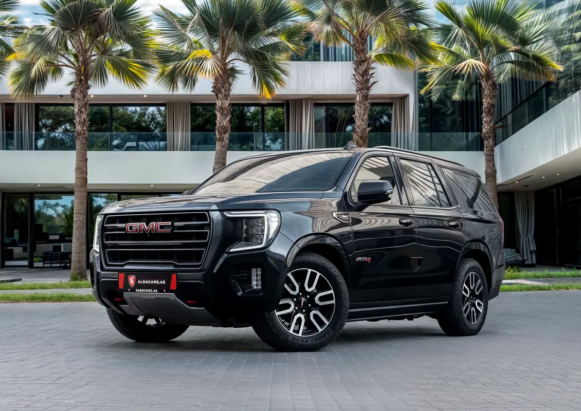 GMC Yukon 2023 — photo 1 of 15