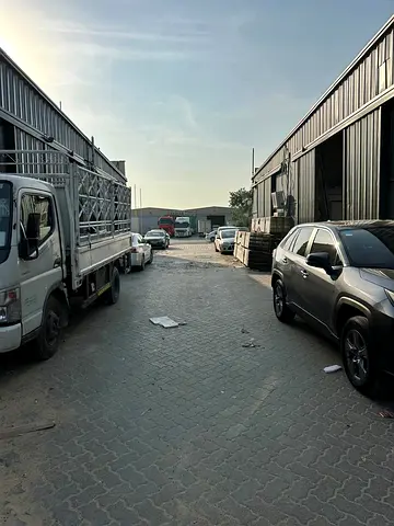 2800SQFT COMMERCIAL WAREHOUSE IN RAS AL KHOR 150/-K