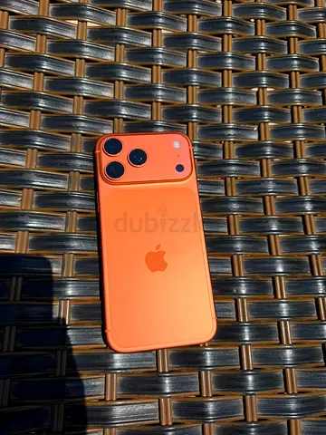 Iphone 17 pro max orange