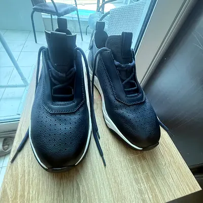 Santoni sneakers shoes size 42.5 EU