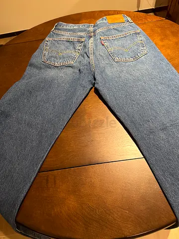Levis jeans