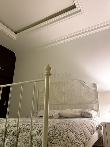 White Metal Bed Frame 160x200 + Nightstand