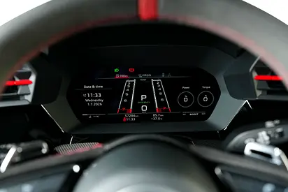 صورة 16 لـ 2022 AUDI RS3