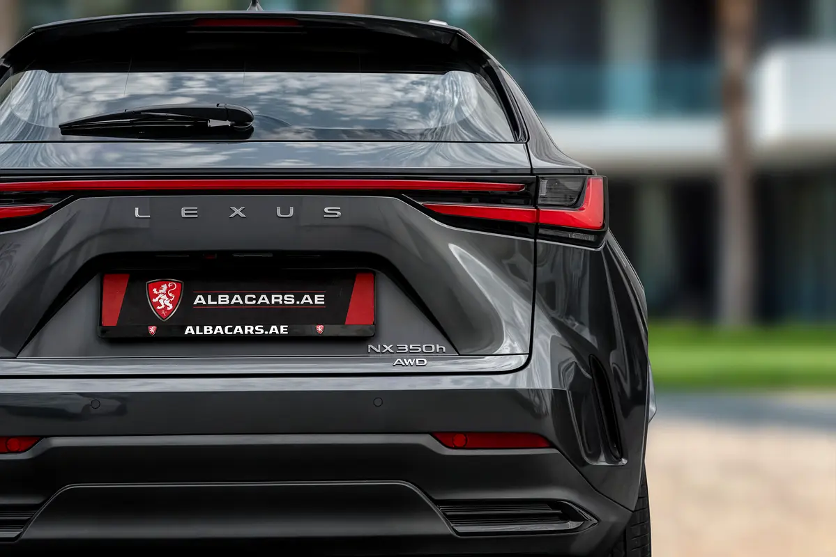 Lexus NX-Series 2025
