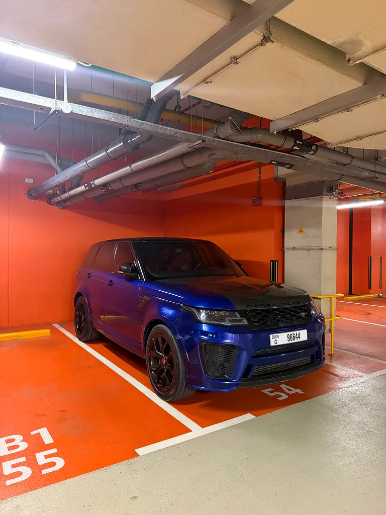 Land Rover Range Rover Sport 2022 — photo 1 of 11