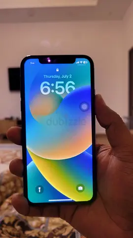 iPhone in good working condition - unlocked, minimal wear