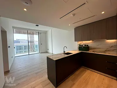 Top Floor | Fitted Kitchen | Smart Home System