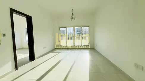 Premium Apartment | Pool & Gym Access | Balcony