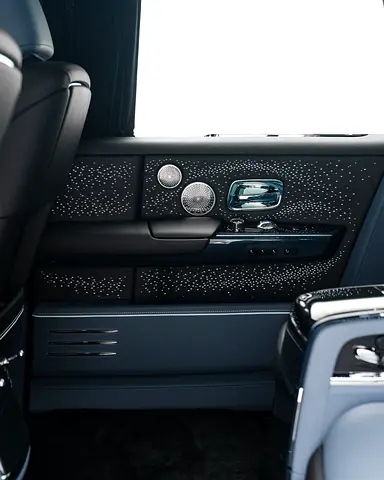 2021 ROLLS-ROYCE PHANTOM — миниатюра 13
