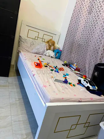 Bed Single