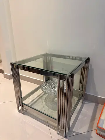 Side table and centre table set