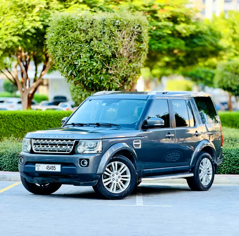 Land Rover LR4 2016 — photo 1 of 16